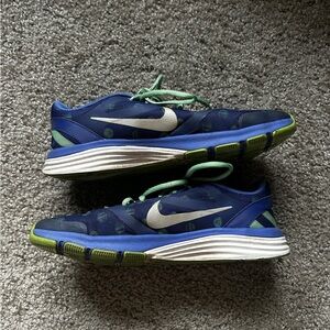 Nike LunarGlide+ 4 Shield